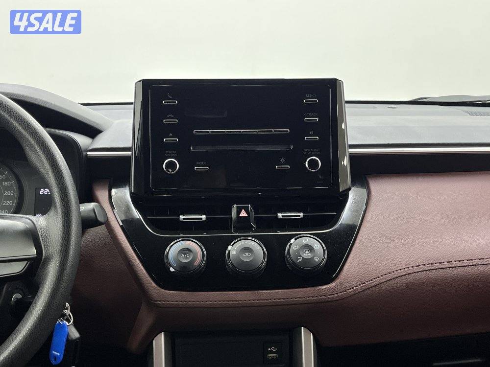 TOYOTA COROLLA CROS 23CSUV-PL - COROLLA-CROSS-PETROL13