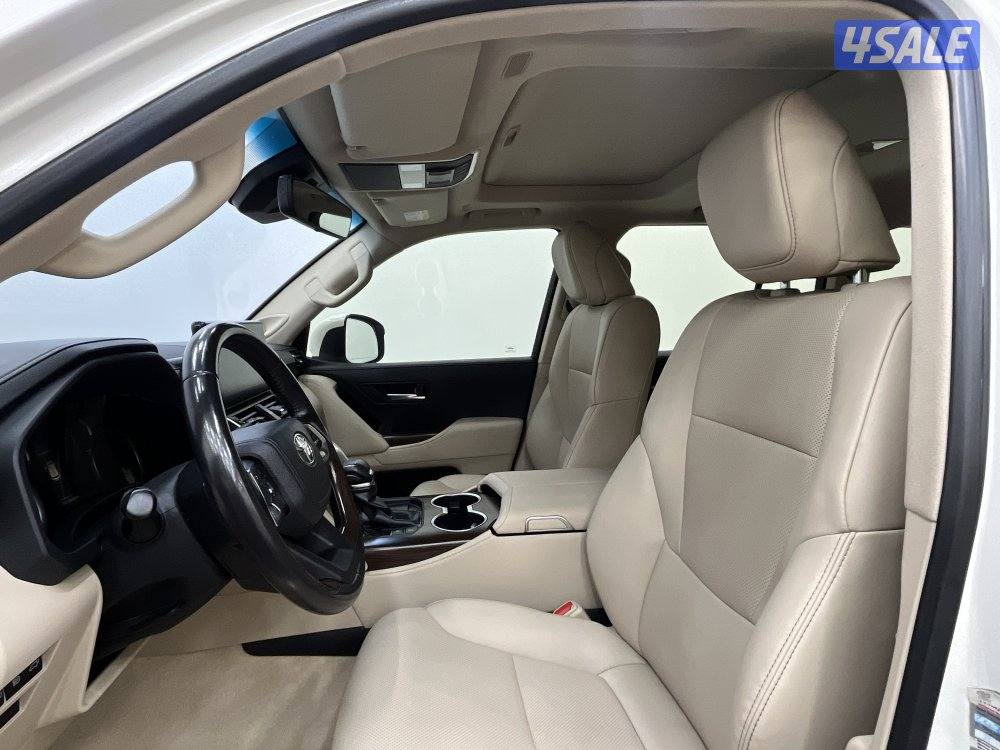 TOYOTA LAND CRUISER Toyota LAND CRUISER 20235