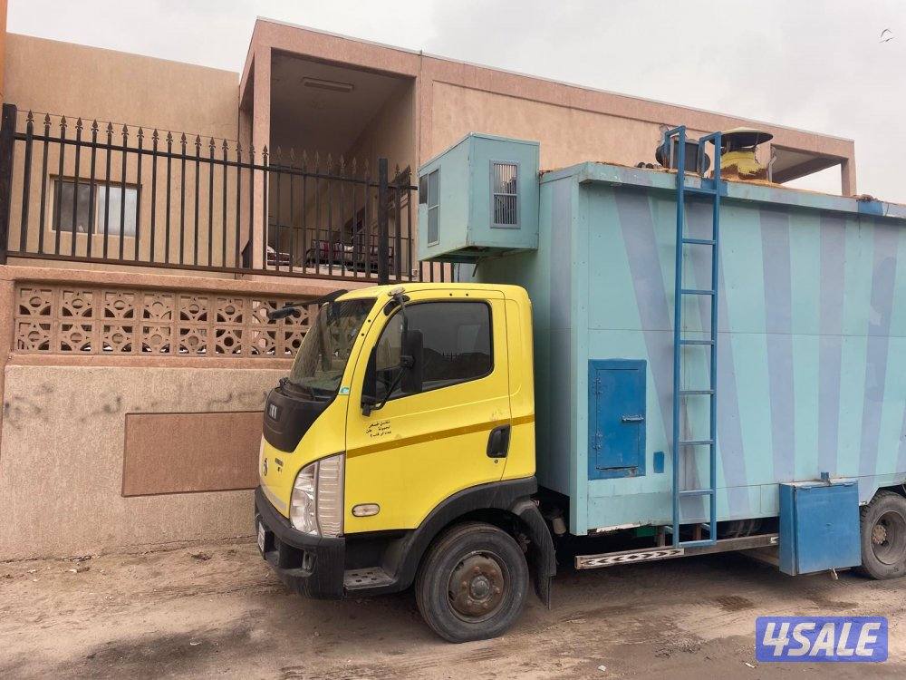 سياره فودوارك مع معداتها0