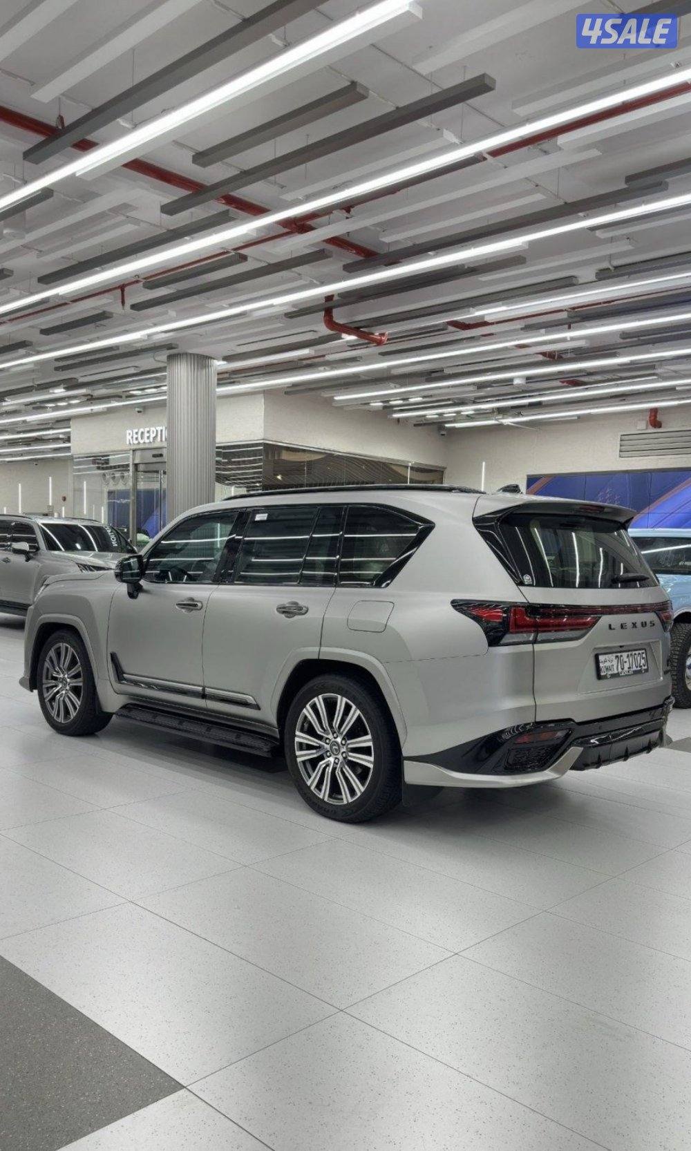 لكزس LX600 عداد 5 ألاف1