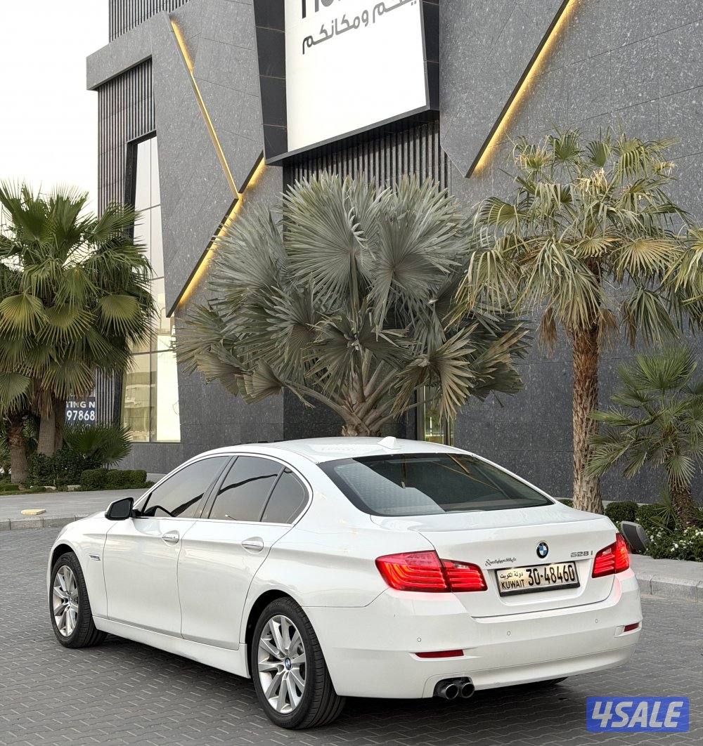 بي ام 528 موديل2015 عداد 260 الدرجه الاولى3