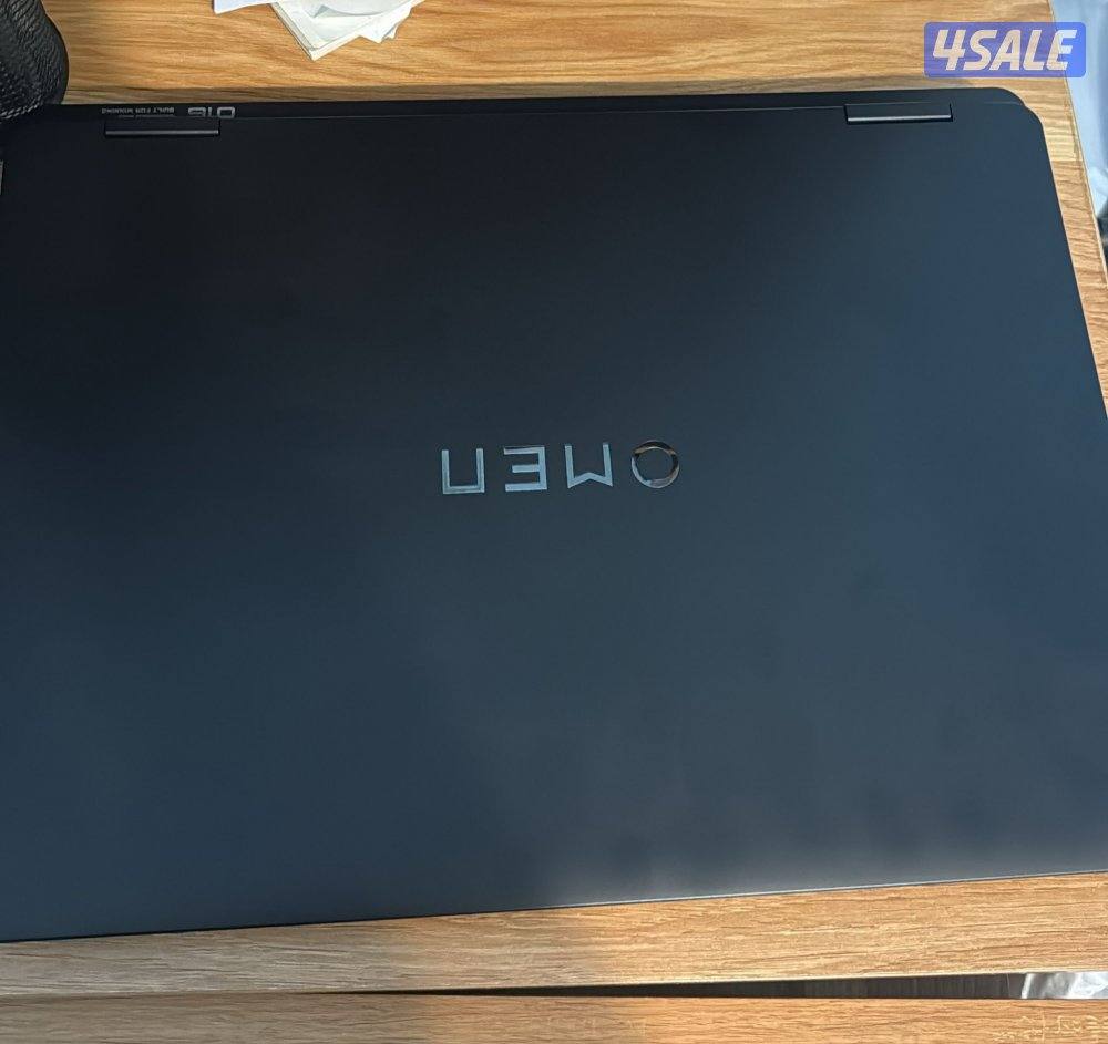 لابتوب العاب قوي للبيع حالته جديدة1