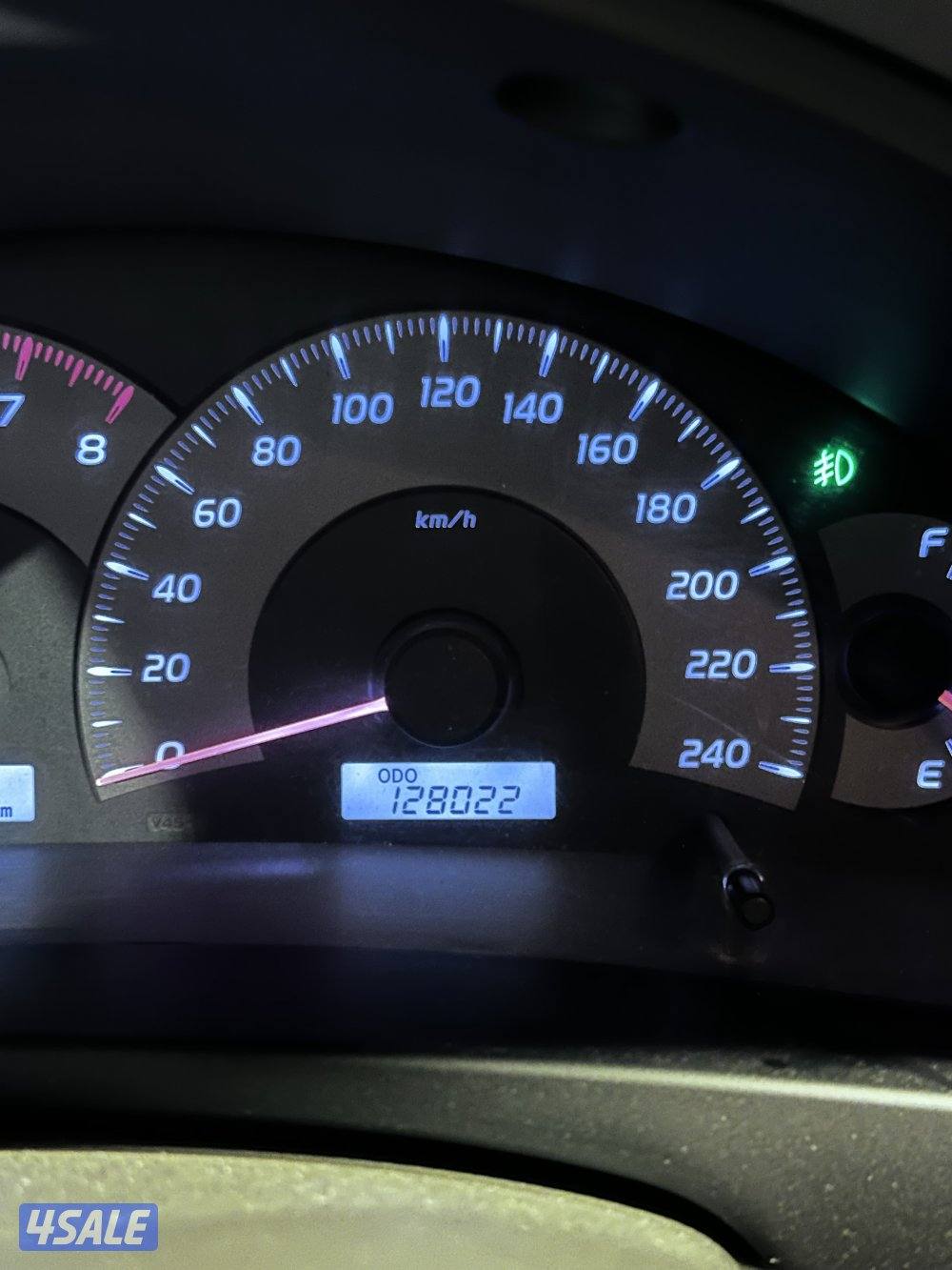 للبيع كامري موديل 2011 GLX2