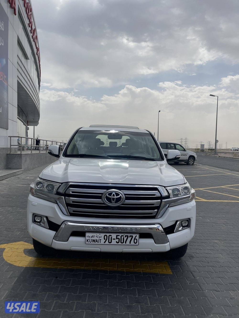 لاند كروز GXR وارد قطر فحص جير مكينه شاصي البدي قطعه4