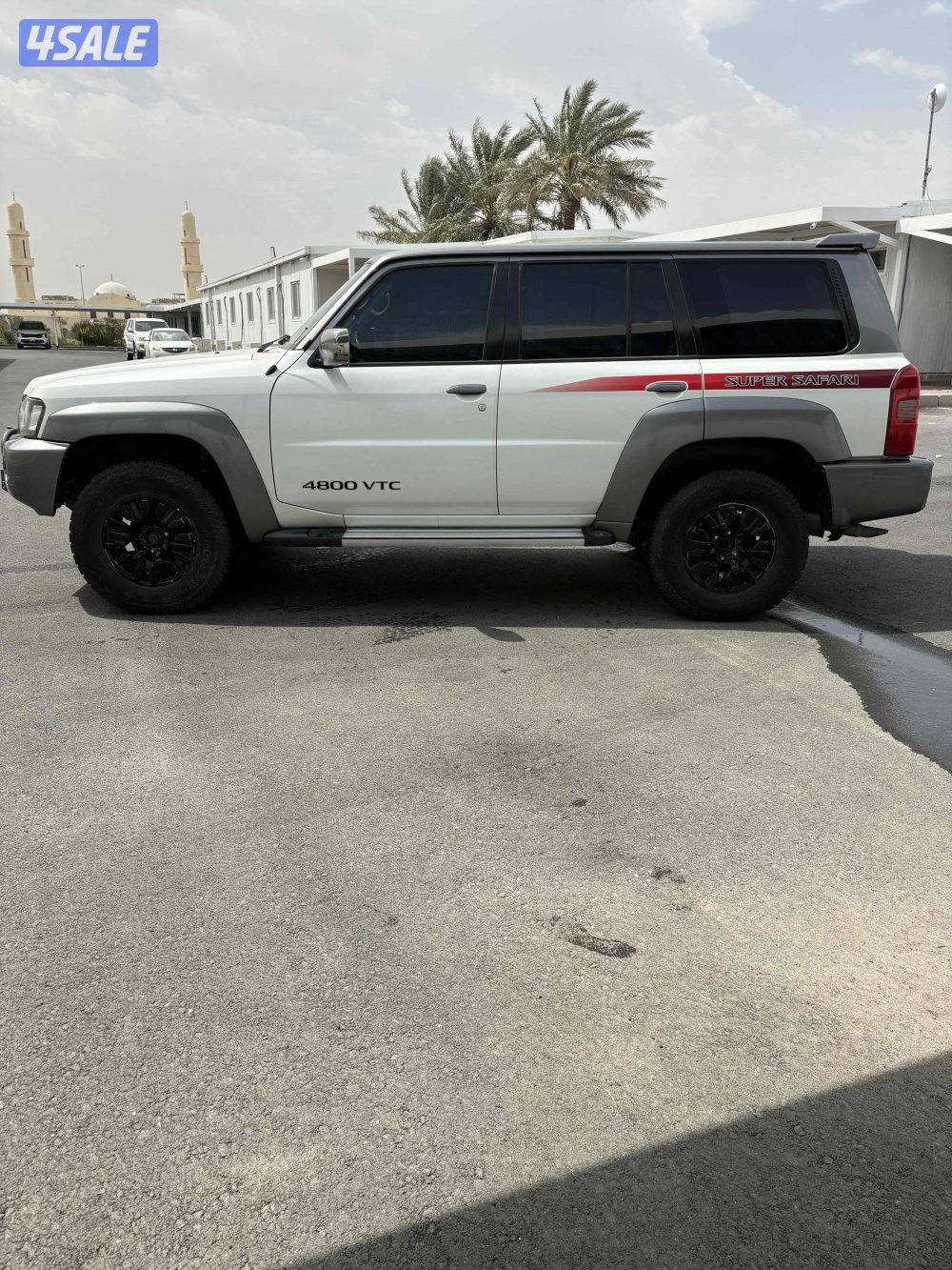 سوبر سفاري 2019 قير عادي نظيف جدا سيرفس وكالة0