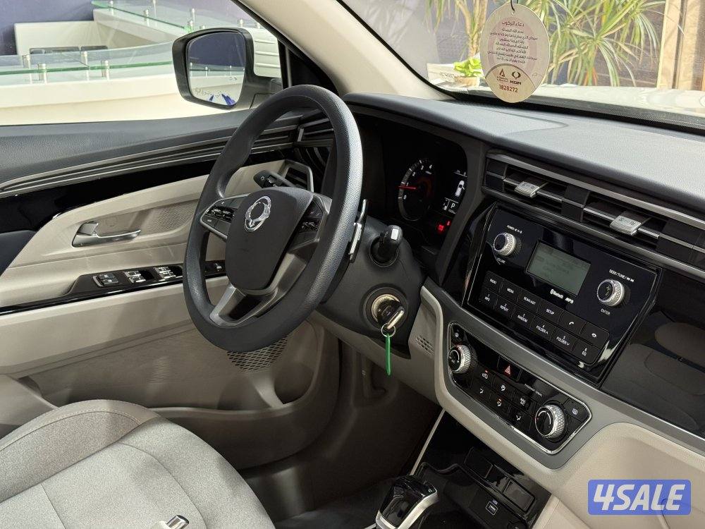 (KGM) Korando - 2023 - Used - المعتمد4