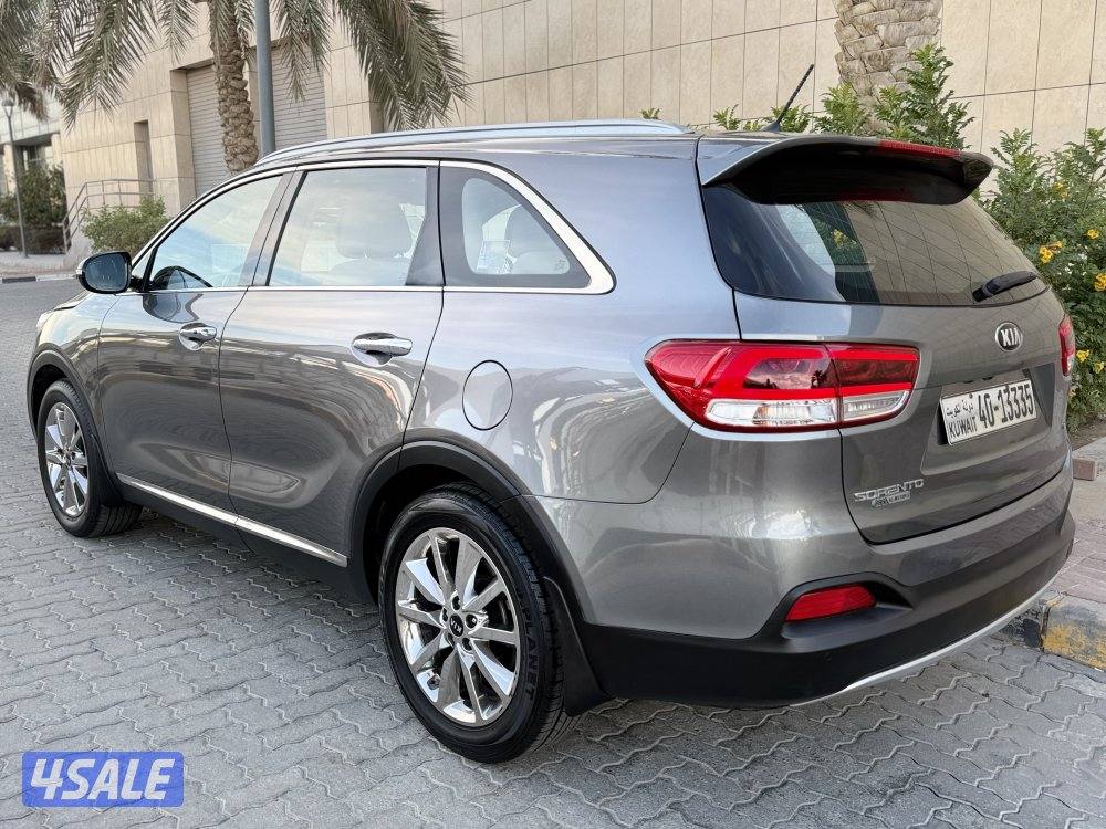 كيا سورينتو - موديل 2016. عداد 130 - سيرفس وكالة4