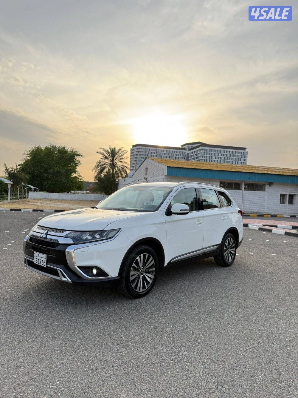 أوت لاندر 2020 فل اوبشن شرط الفحص والنظافه سيرفس منتظم بالوكاله2