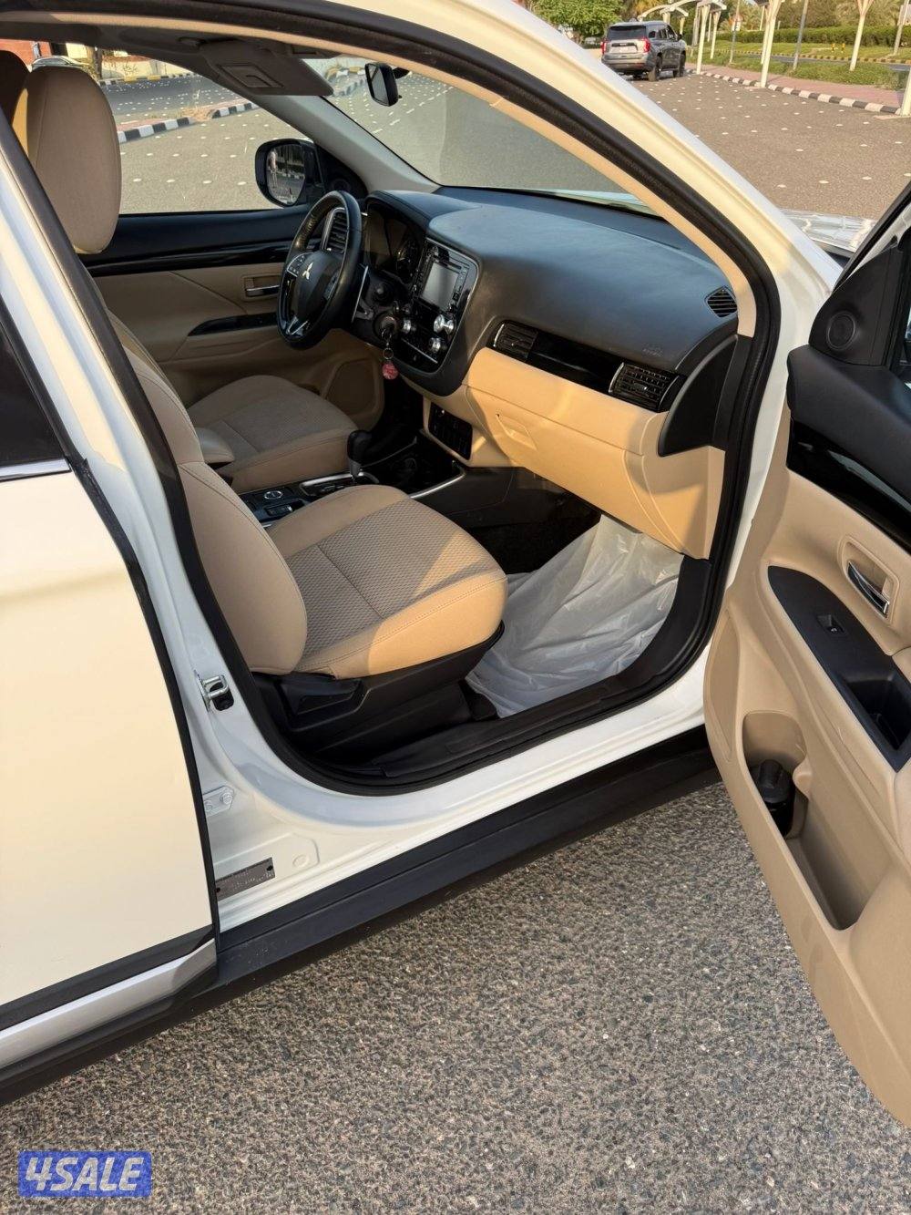 أوت لاندر 2020 فل اوبشن شرط الفحص والنظافه سيرفس منتظم بالوكاله8