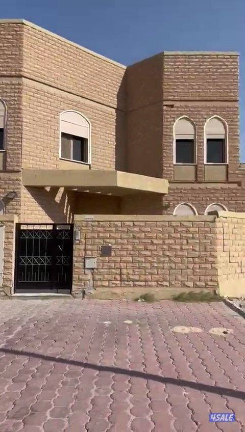 للبيع بيت حكومه موقع موسع جاهز للسكن0