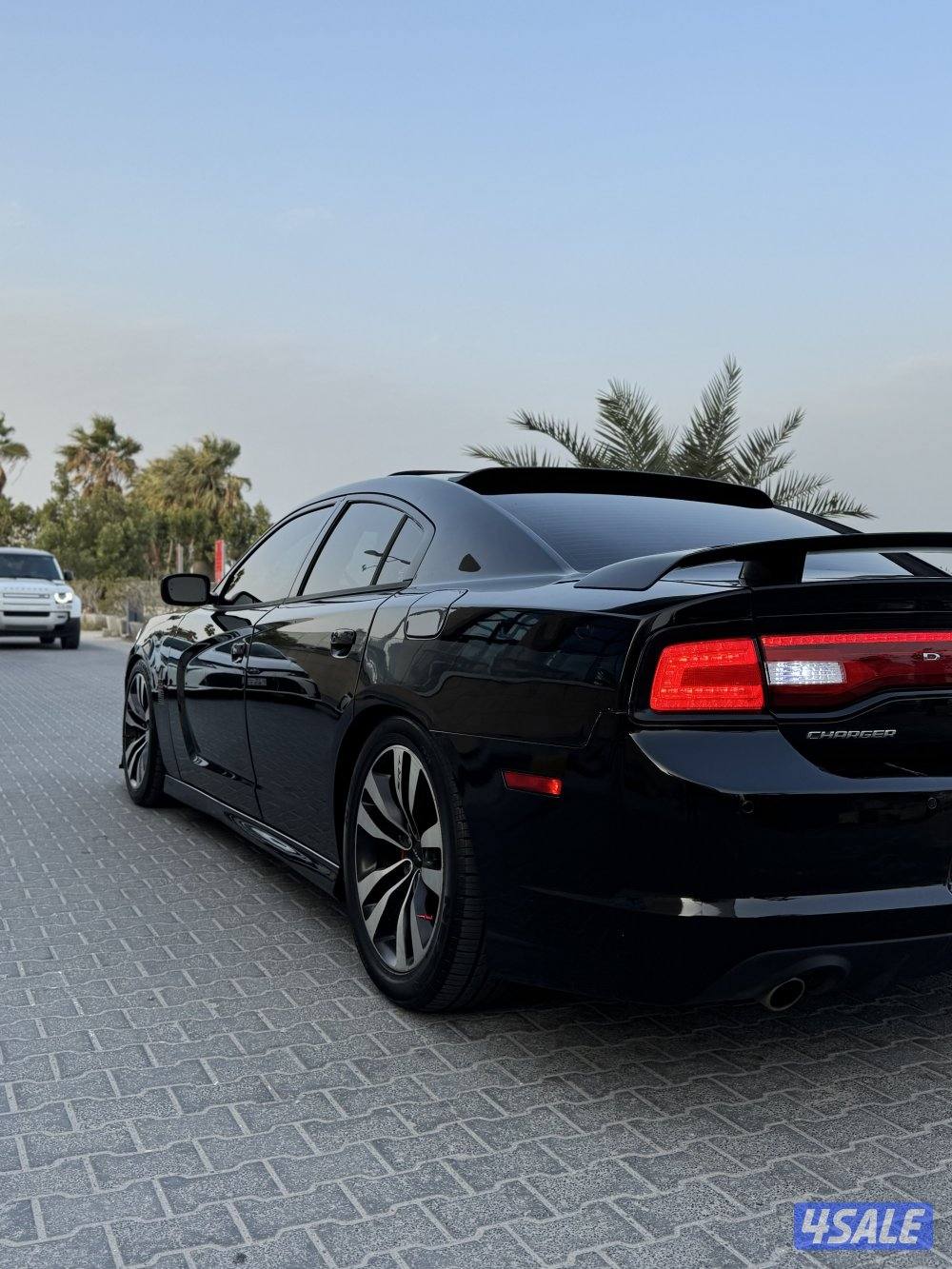 تشارجر SRT84