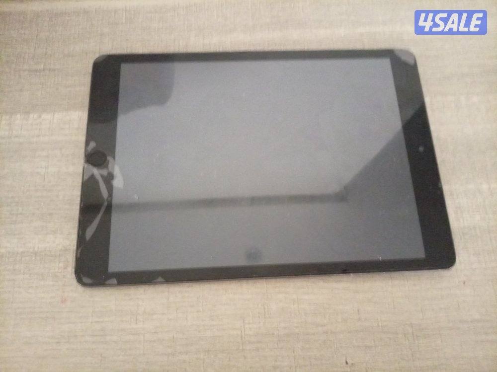 ايباد 9 الجيل التاسع مع شوي كسور وبطارية حلوة0