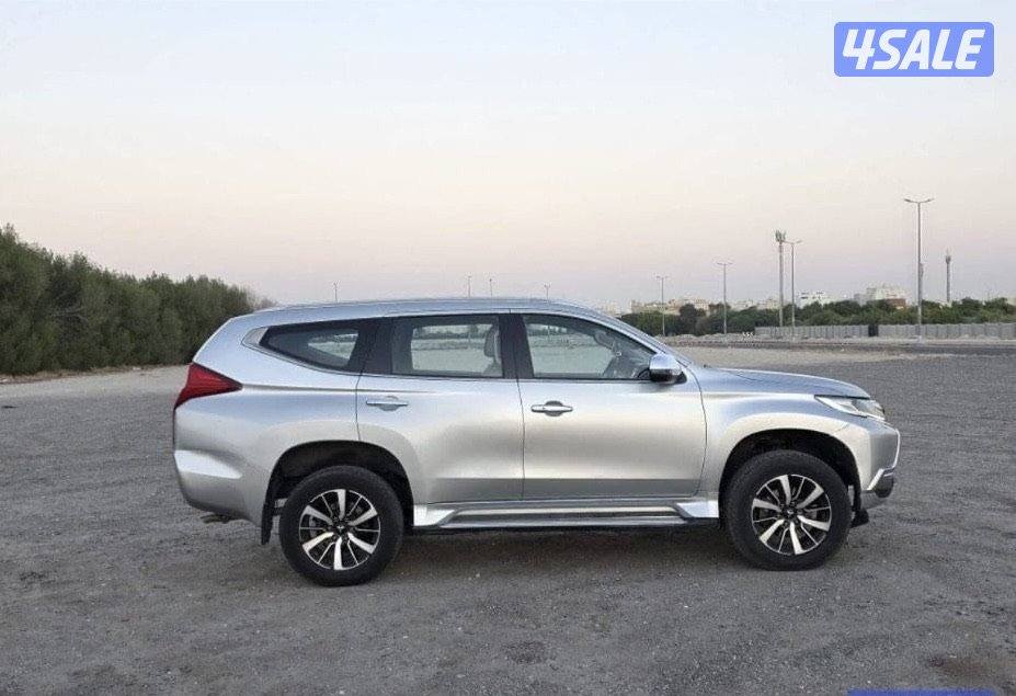 للبيع جيب ميتسوبيشي مونتيرو سبورت 20160