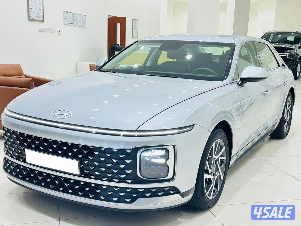 للبيع هيونداي ازيرا 6 سلندر موديل 20261