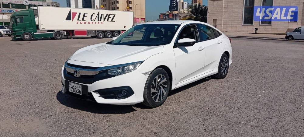 تويوتا كامري GLX موديل 2013 عداد 235 بحالة الوكالة0