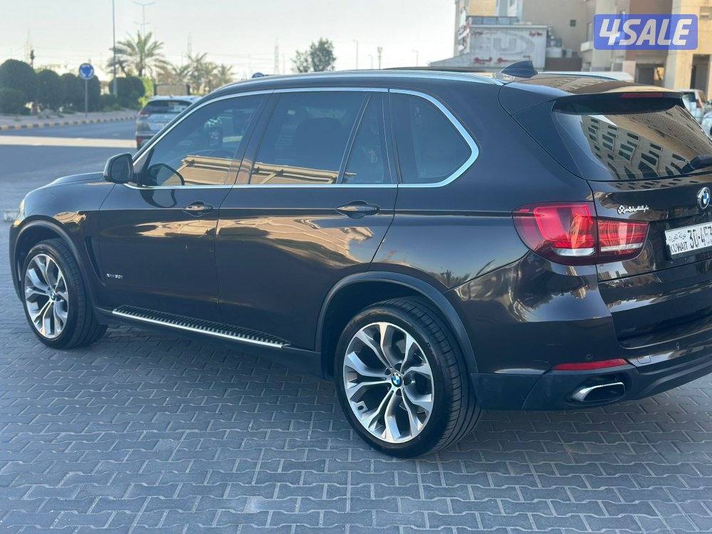 BMW X5 V82