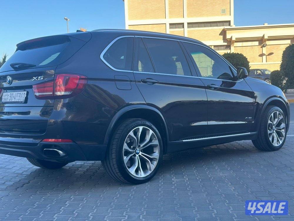 BMW X5 V83