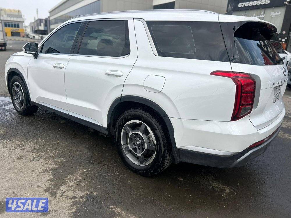 هيواندى PALISADE موديل 2025 ماشى 17.000 k.m  وارد الكويت .صبغ وكالة2