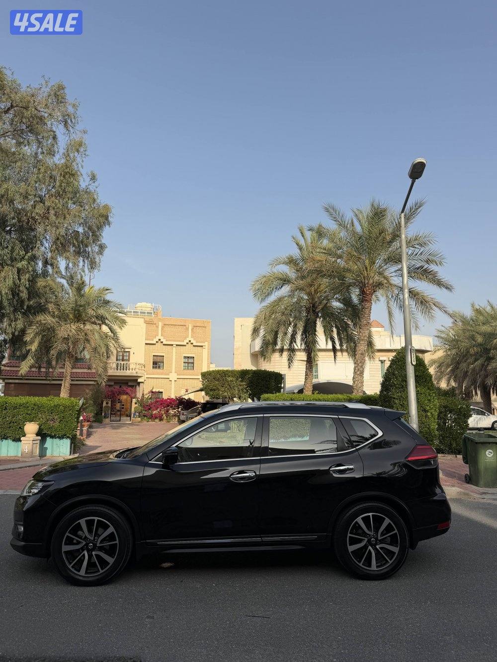 فنطيس للبيع اكس تريل3