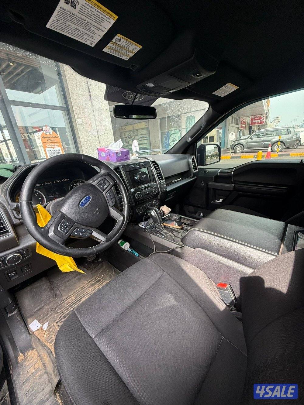 للبيع وانيت مديل 2018 وارد كندا فل موصفات موتر جامد0