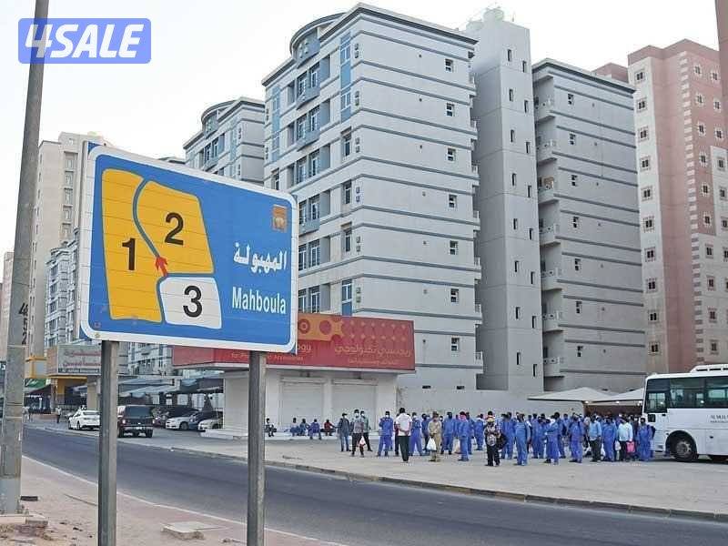 للبيع عمارة استثماريه موقع مميز المهبوله  بطن وظهر0