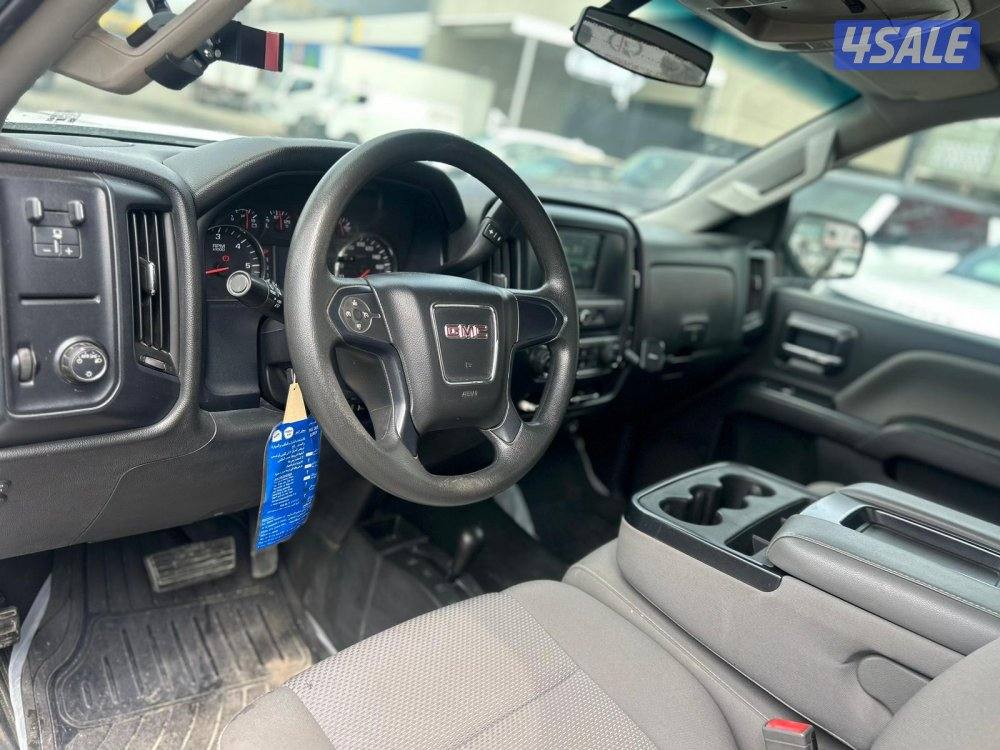 2500 HD  سيرا GMC  موديل 2016 ماشى 184.000 k.m واردبهبهانى .صبغ وكالة6