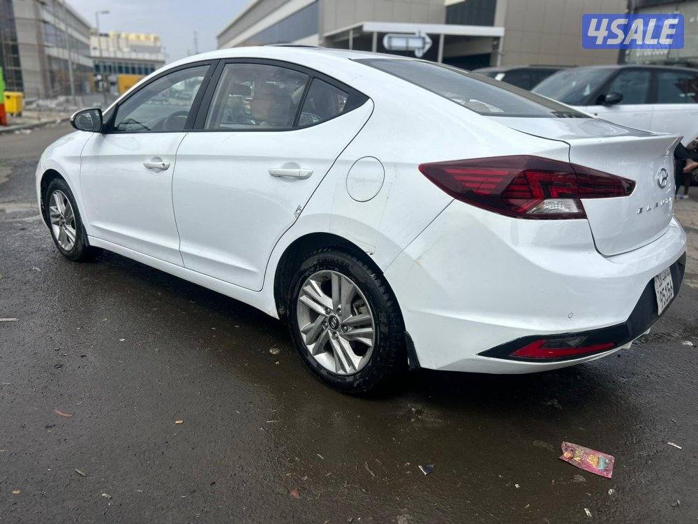 هيواندى النترا  موديل 2020 ماشى 184.000 k.m  وارد الكويت .اصباغ متفرقه2