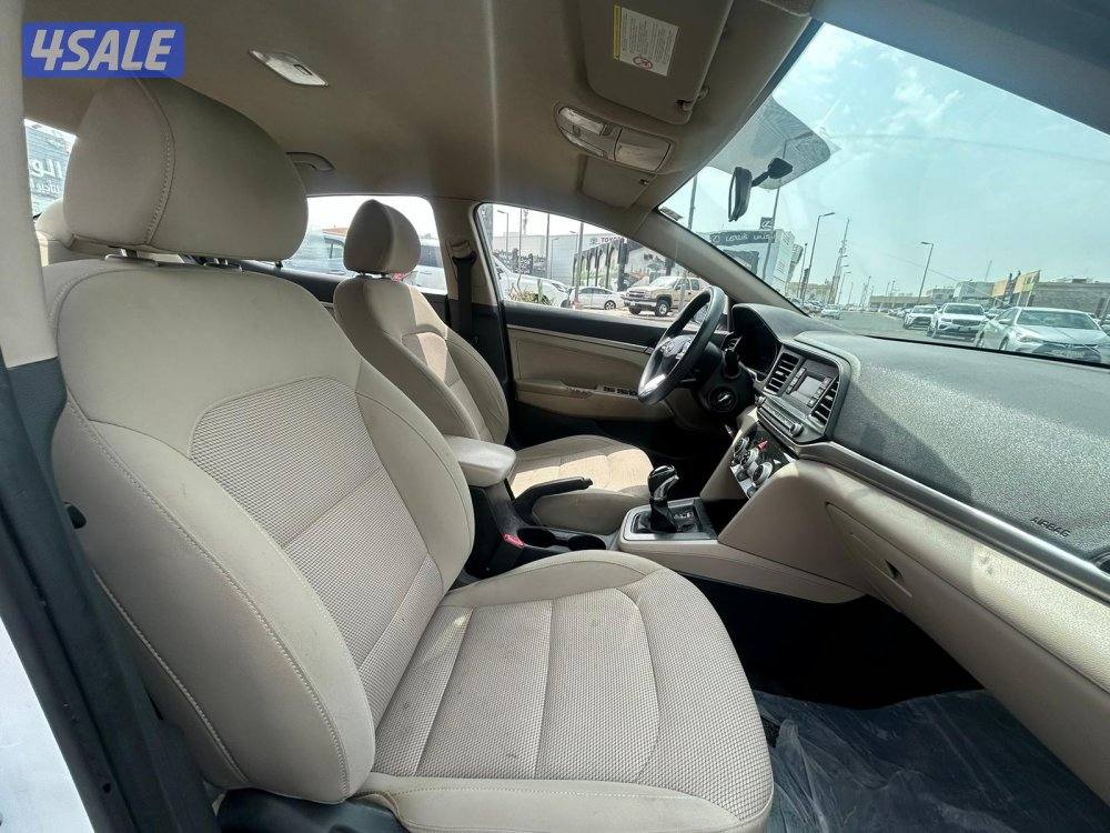 هيواندى النترا  موديل 2020 ماشى 184.000 k.m  وارد الكويت .اصباغ متفرقه5