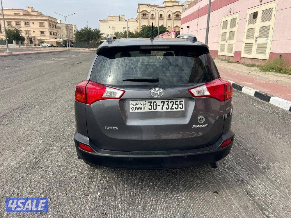 للبيع راف 4 موديل 20143