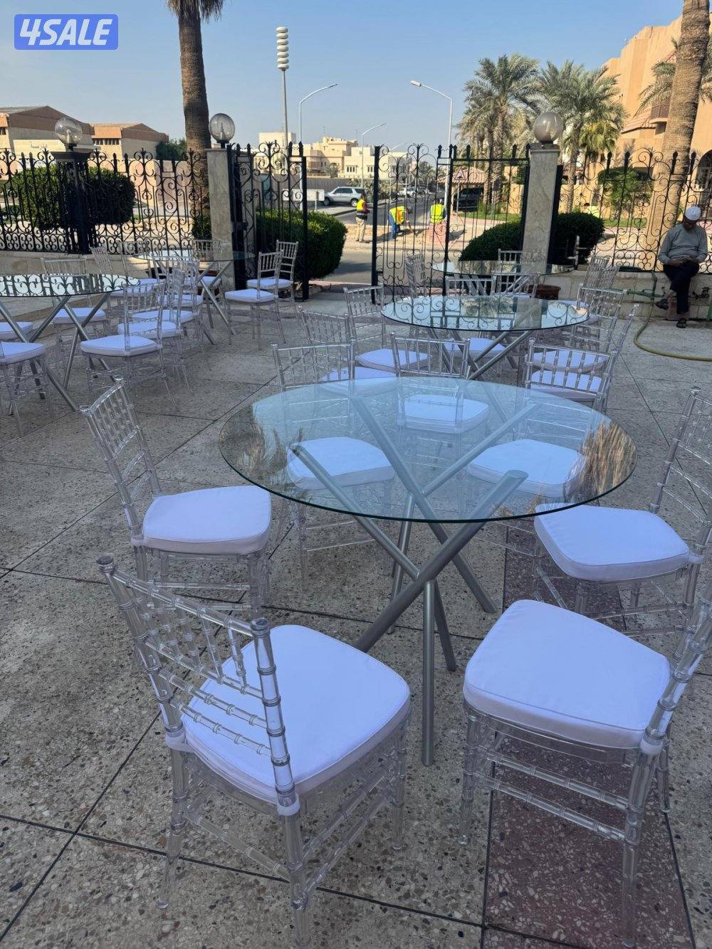 تاجير كراسي وطاولات وقهوجيه تاجير تسكير تاجير قنفات تاجير زينه فاليه4
