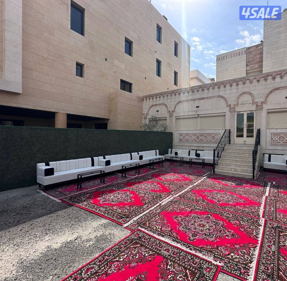 تاجير كراسي وطاولات وقهوجيه تاجير تسكير تاجير قنفات تاجير زينه فاليه0