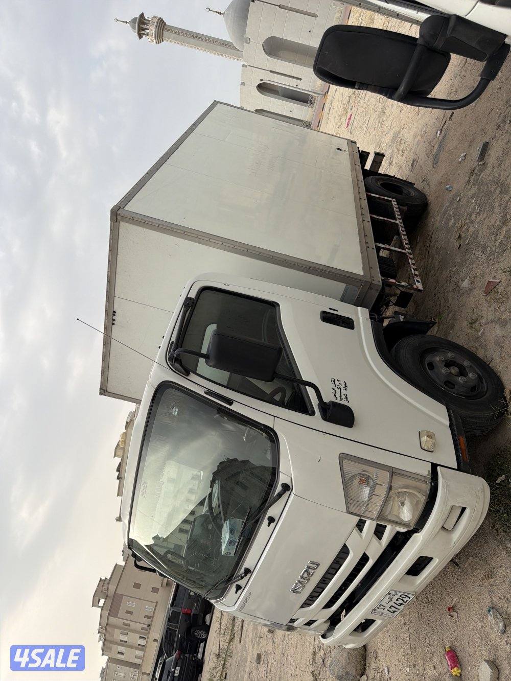 للبيع بحالة جيده سيرفس وكاله1