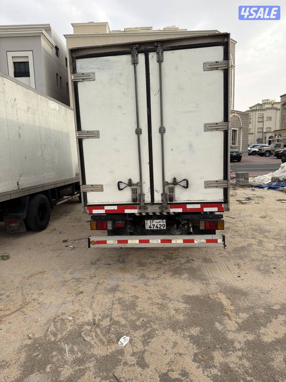 للبيع بحالة جيده سيرفس وكاله3