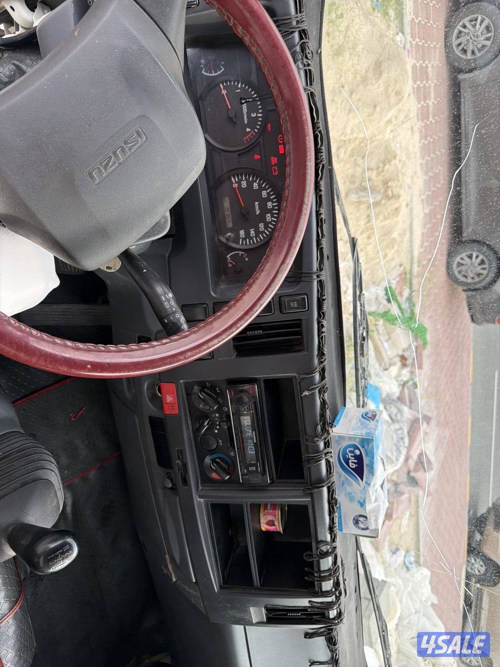 للبيع بحالة جيده سيرفس وكاله6