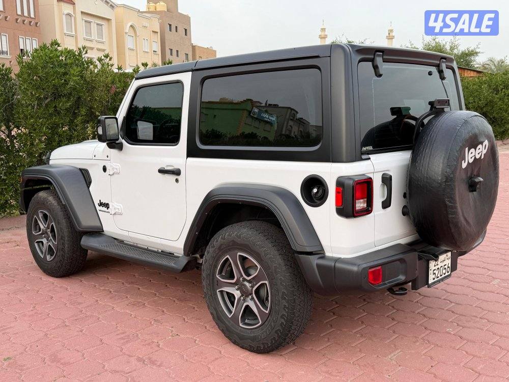للبيع جيب رانجلر باب واحد وارد الملا وبهبهاني – حالة وكالة2