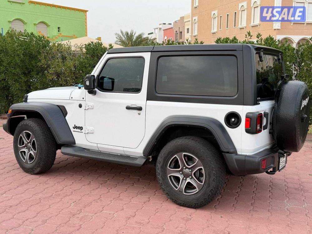 للبيع جيب رانجلر باب واحد وارد الملا وبهبهاني – حالة وكالة7