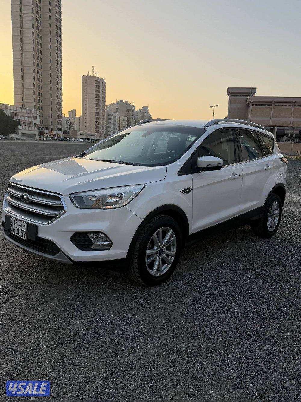 فورد اسكيب بحالة الوكالة ٢٠١٩ عداد ٩٩ كم فقط0