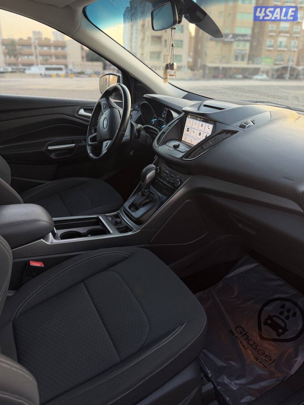 فورد اسكيب بحالة الوكالة ٢٠١٩ عداد ٩٩ كم فقط6