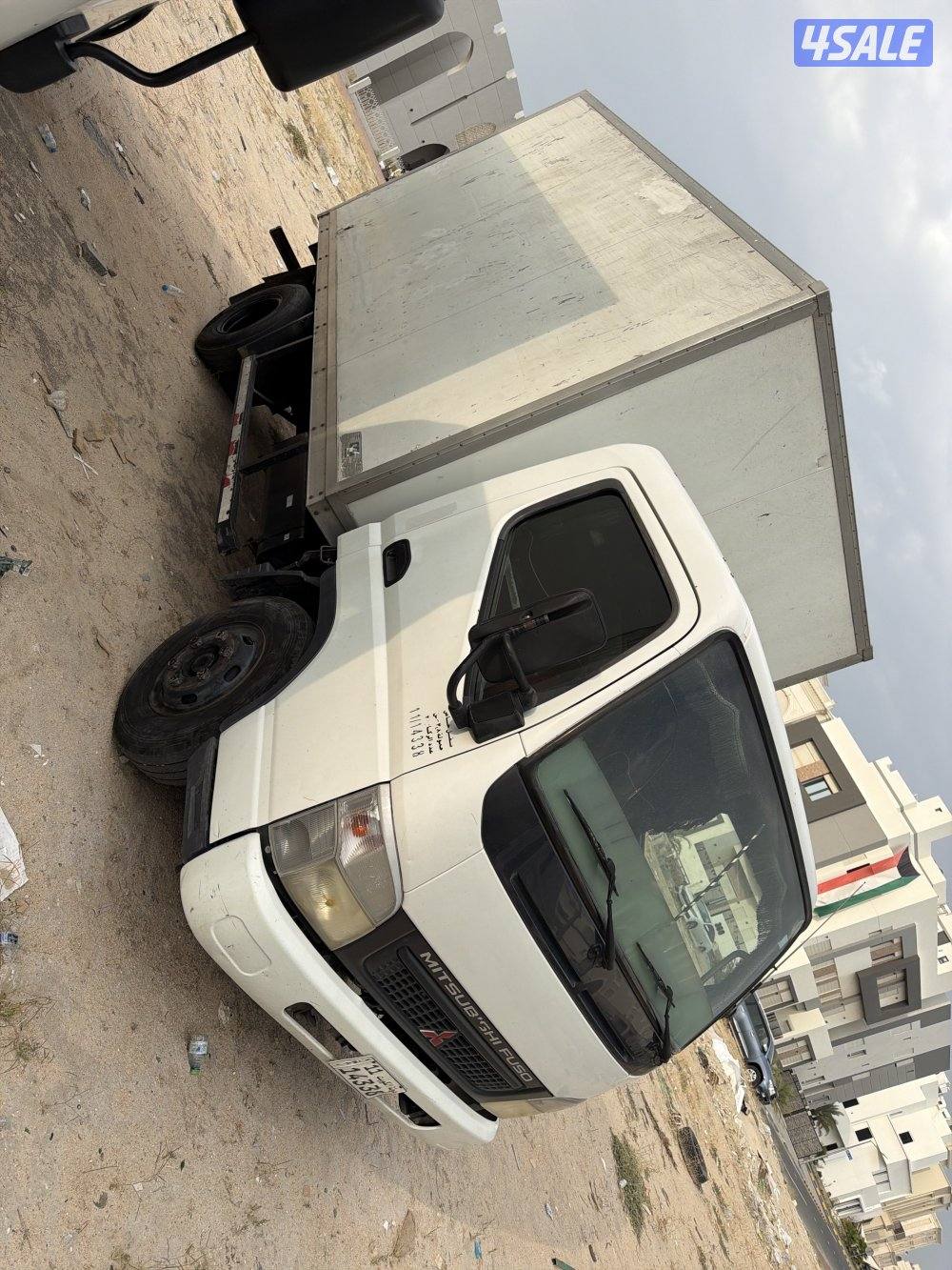 لوري متسوبيسي سيرفس وكاله1