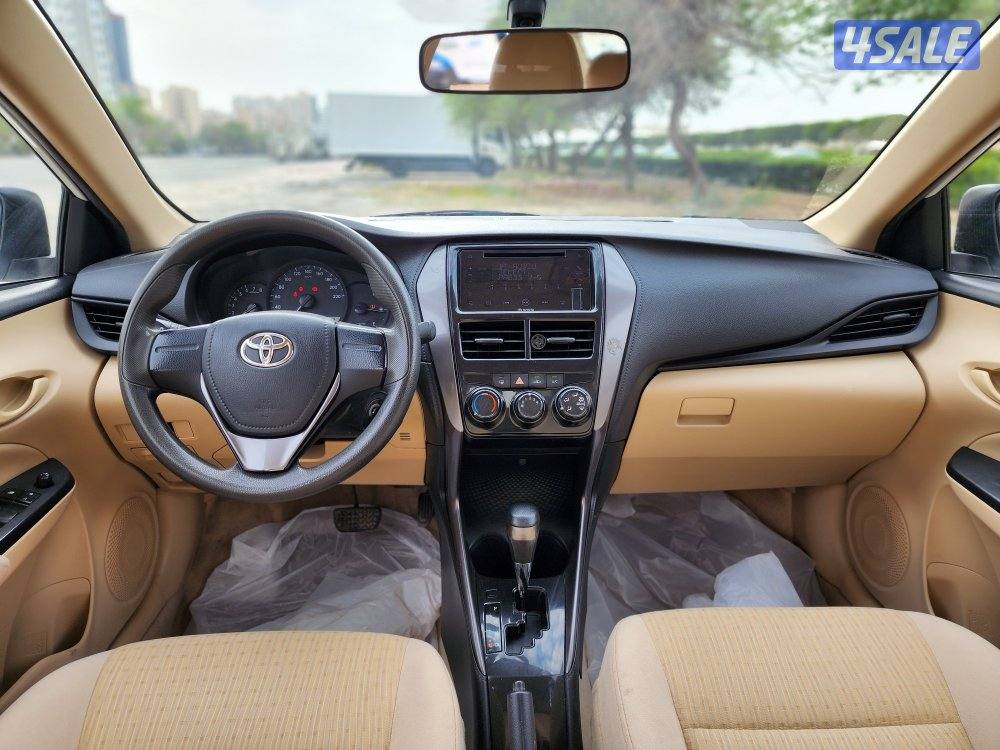 للبيع تويوتا يارس موديل 2022 عداد 180 ألف سرفس منتظم شرط الفحص6