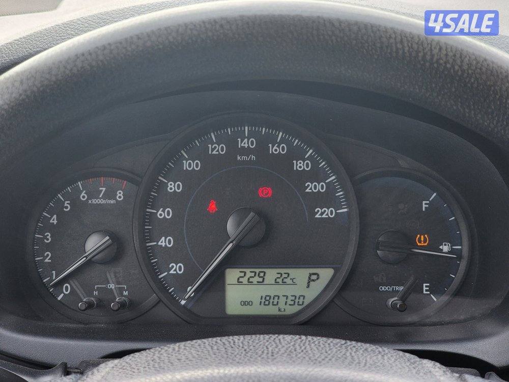 للبيع تويوتا يارس موديل 2022 عداد 180 ألف سرفس منتظم شرط الفحص9