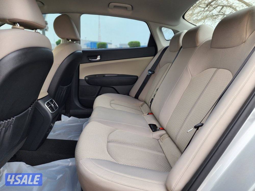 كيا أوبتيما موديل 2020 عداد 71 ألف سرفس منتظم شرط الفحص بالكامل4