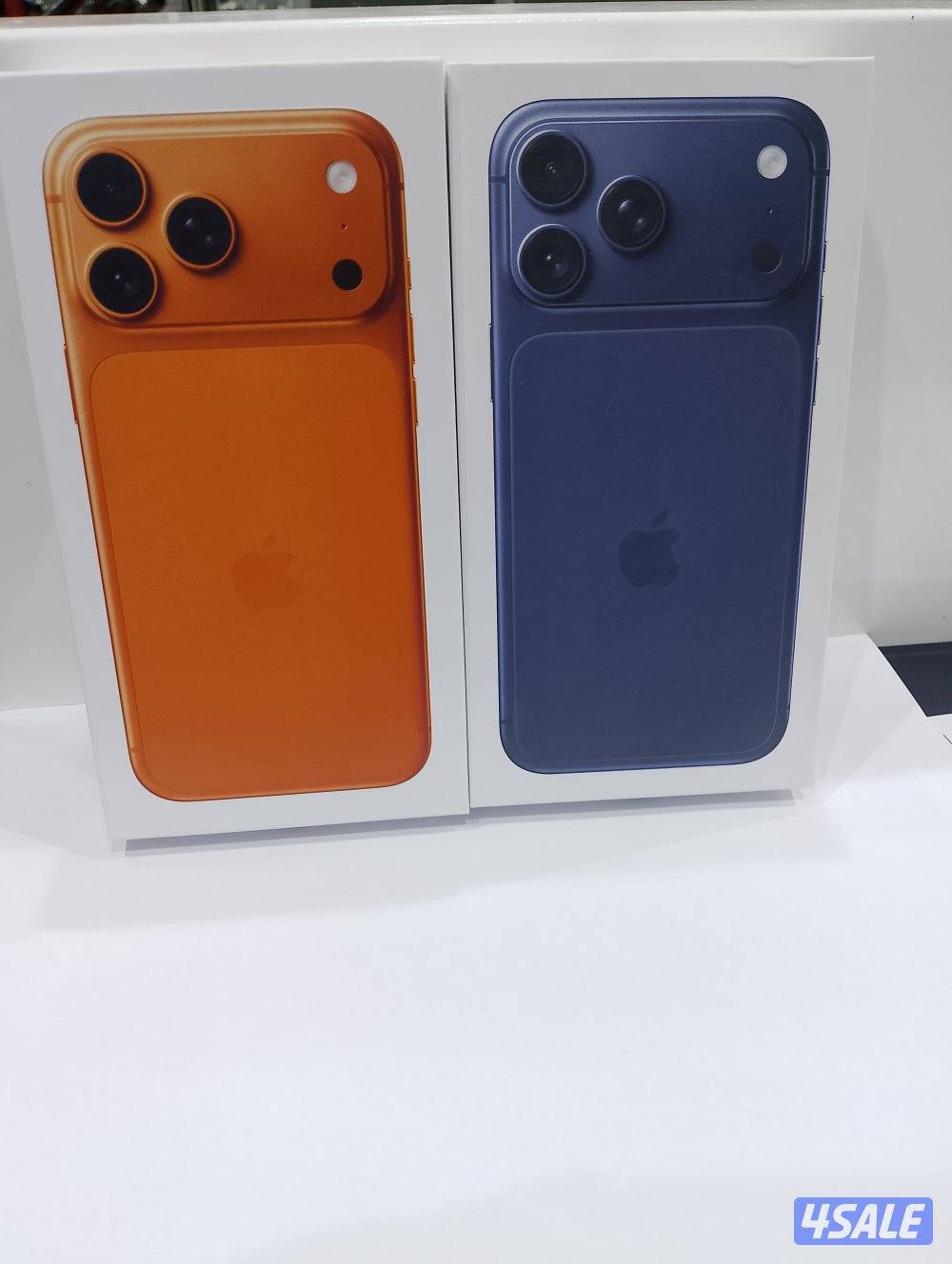 ايفون 17pro max امرأتي شبيه الاصلي. 512 جيجا1