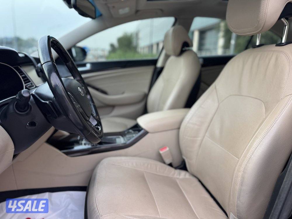 للبيع : كيا كادينزا : موديل 20163