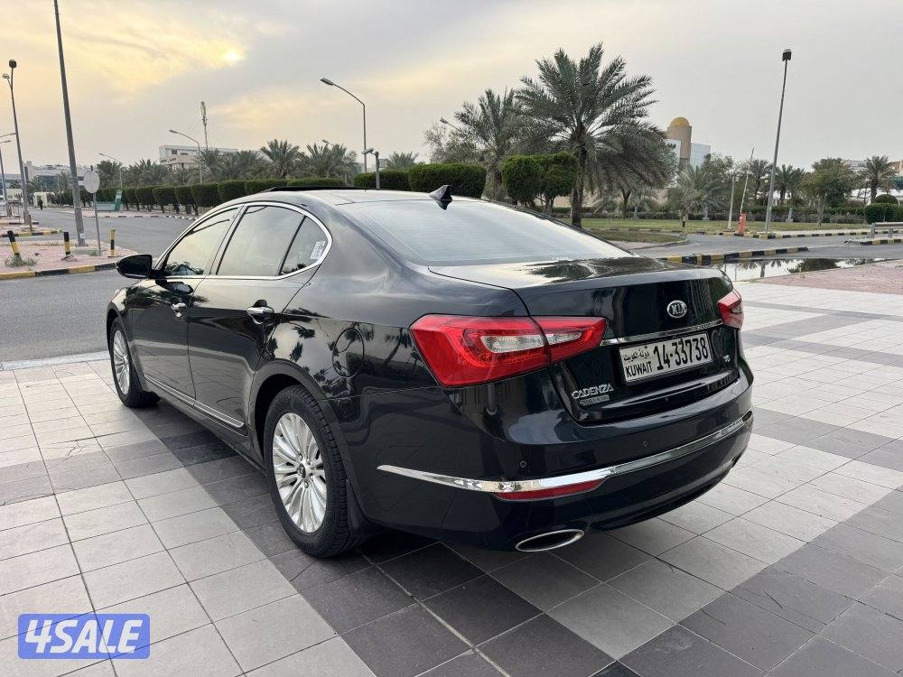 للبيع : كيا كادينزا : موديل 20164