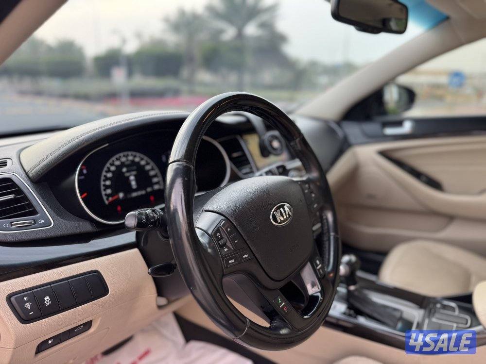 للبيع : كيا كادينزا : موديل 201610