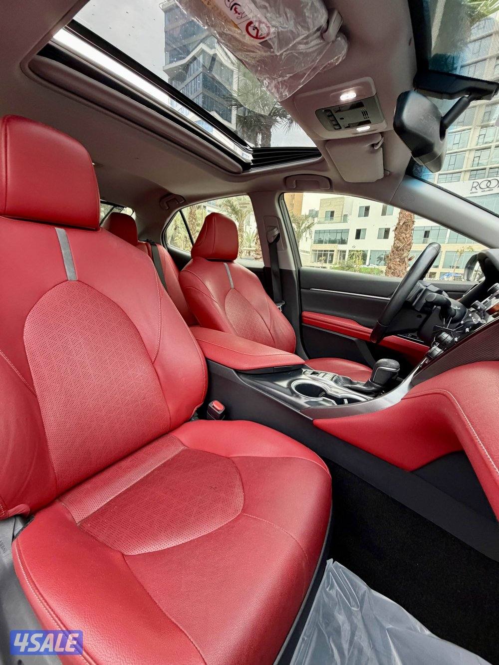 تويوتا CAMRY SE V6 2020 عداد 78 الف - صبغ الوكالة / بحالة الوكالة8