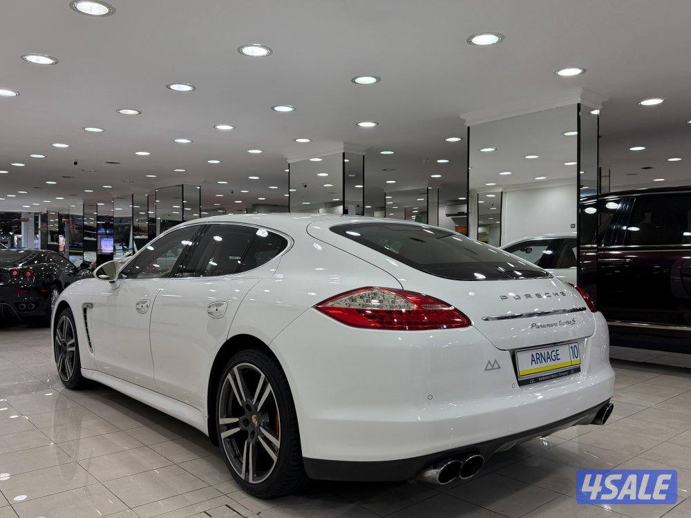 بورش باناميرا تيربو وكالة موديل ٢٠١٢عداد ١٣٠ الف كيلو3