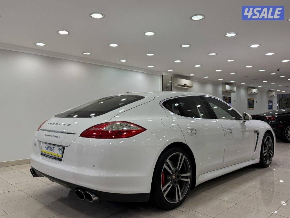 بورش باناميرا تيربو وكالة موديل ٢٠١٢عداد ١٣٠ الف كيلو4