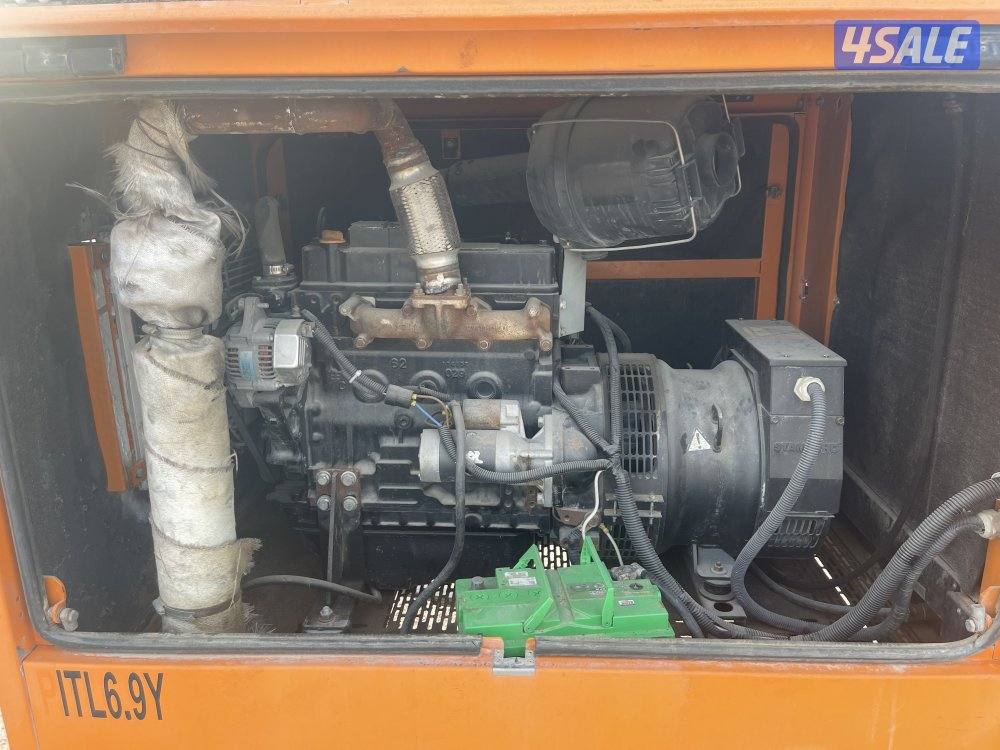 للبيع مكينة3